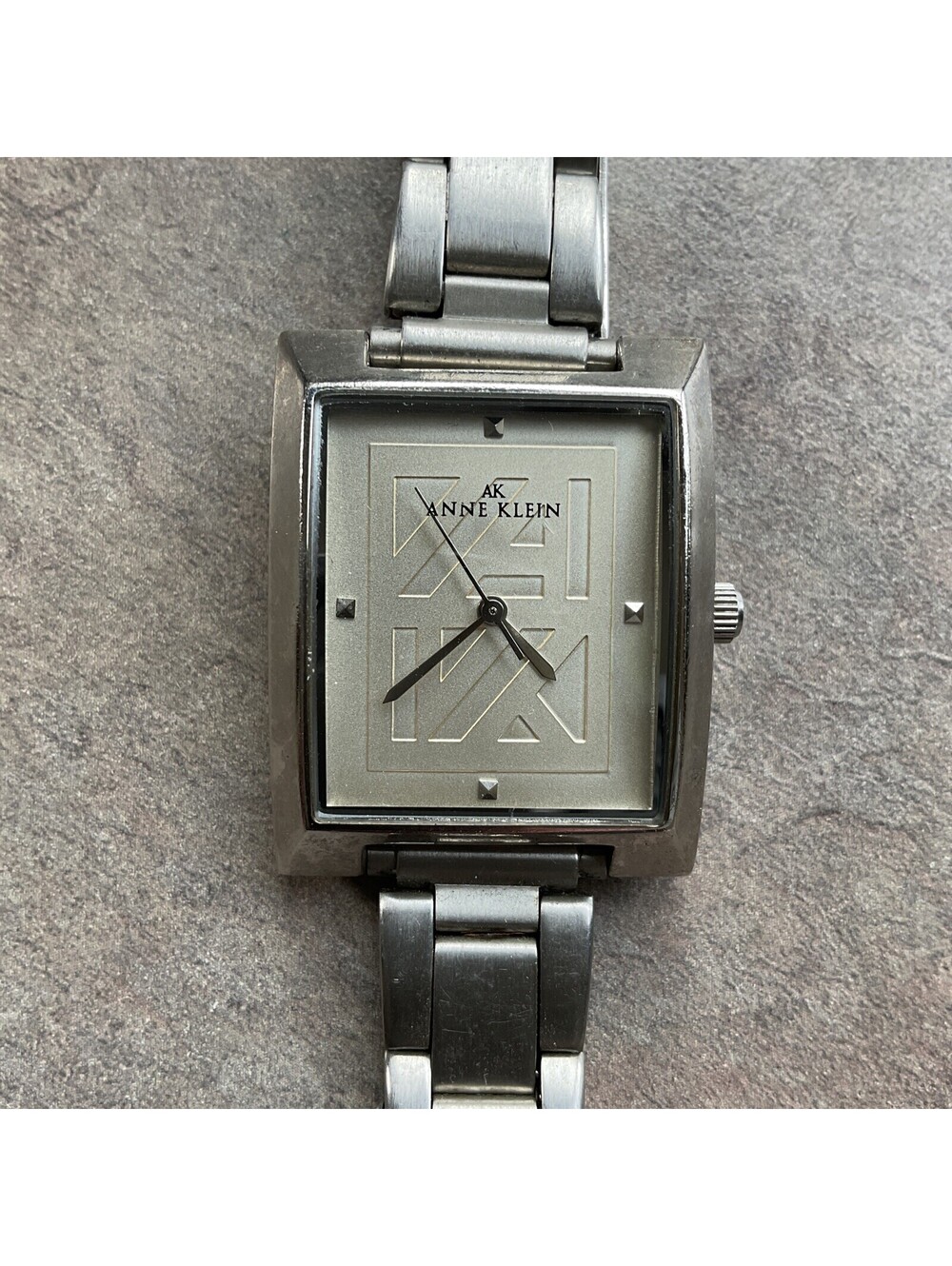 Beautiful Anne Klein Womens Watch 10/8601 Silver Tone Case, Band & Dial A6